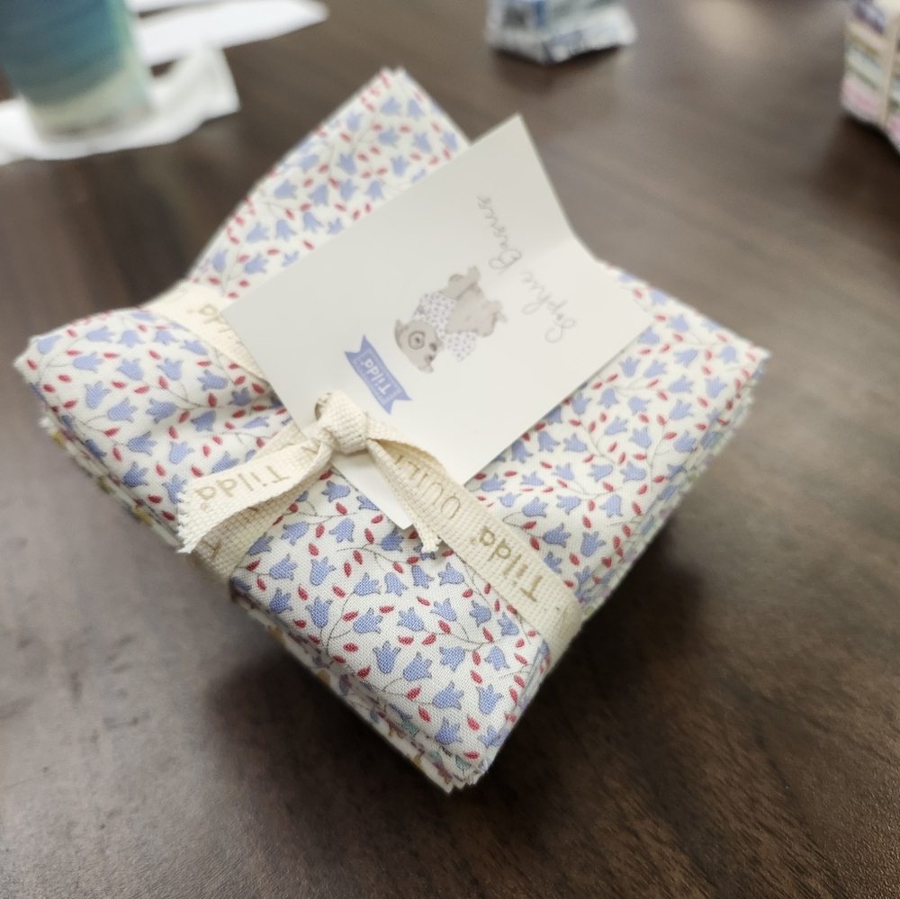 Tilda 100% fat quarter